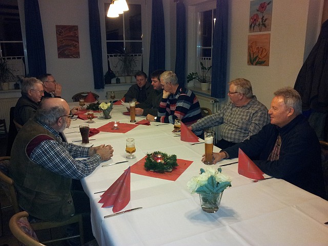 In der Wennigser Gaststätte "Zum goldenen Schlüssel"
