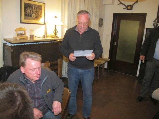 Dirk trägt das Gedicht vor Dirk trägt das Gedicht vor