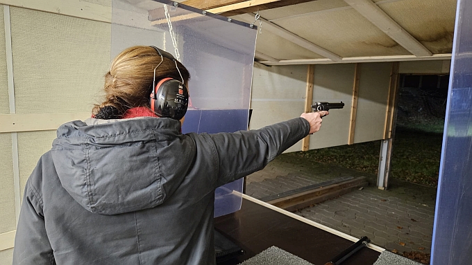 Schiessen mit dem Single Action Revolver Schiessen mit dem Single Action Revolver