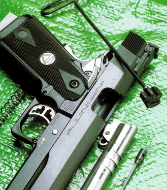 ausschraubbare Stoboden der Strayer Voigt-Infinity